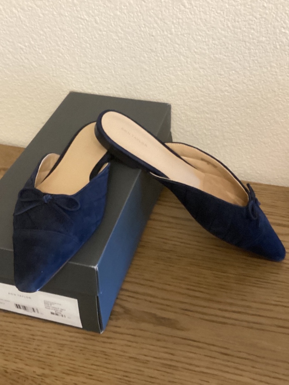 Ann Taylor quilted flat mule, navy blue, size 9, new in box